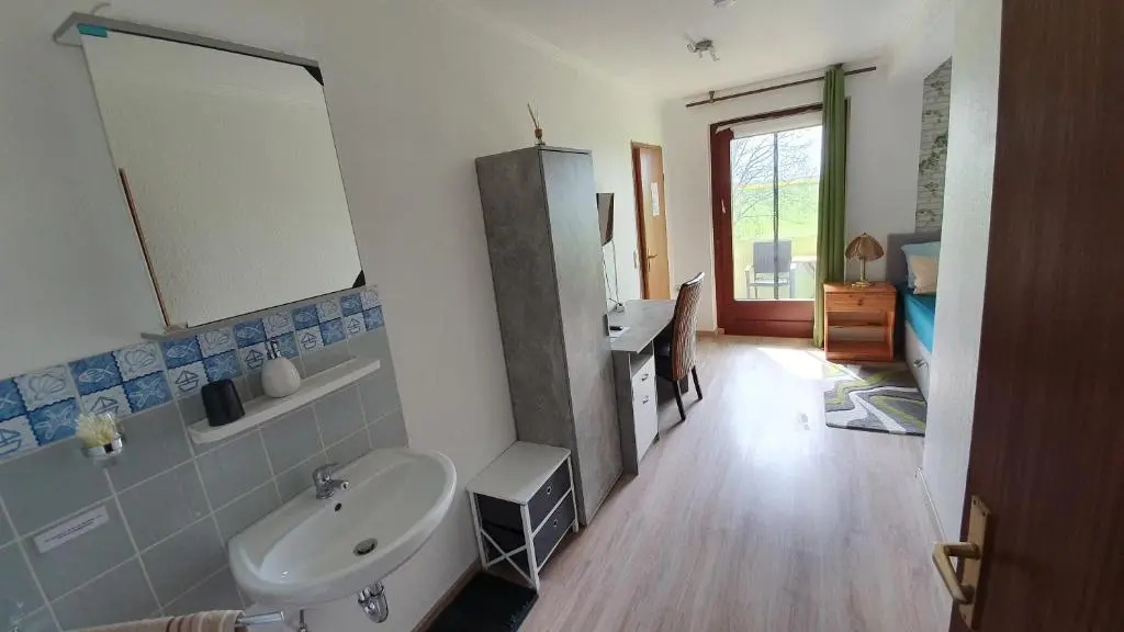 Standard Single room with balcony