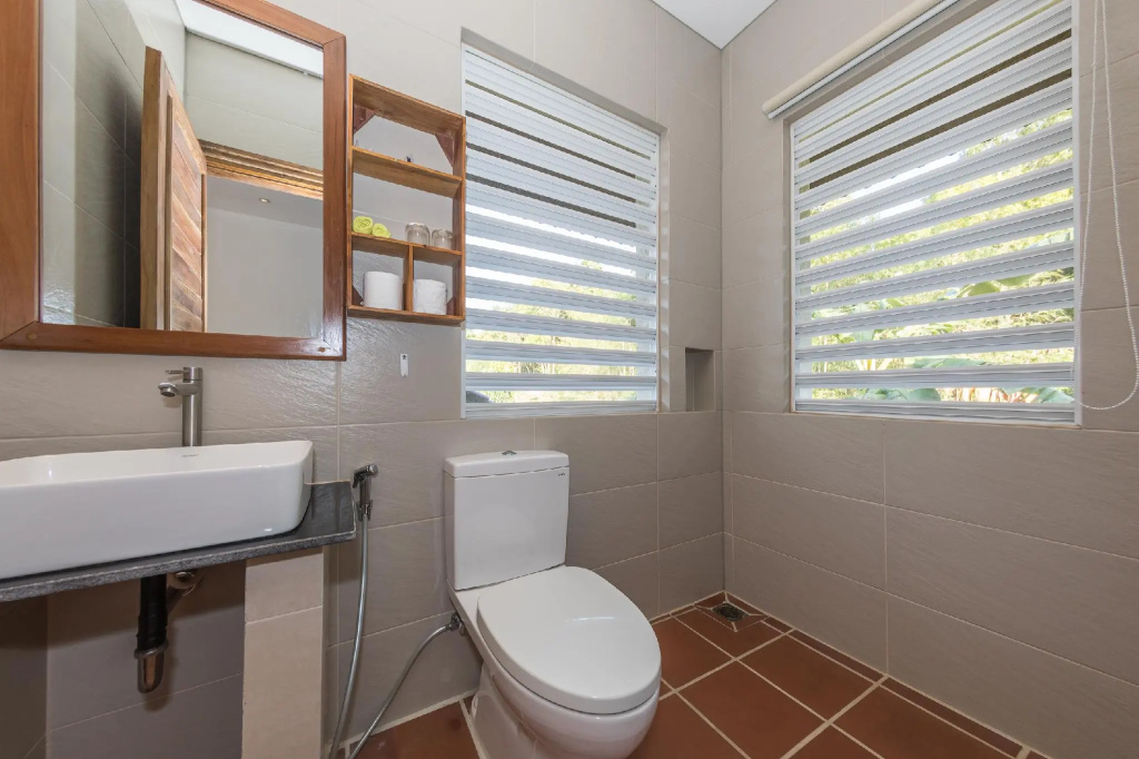 Standard Double room with balcony (full double bed)