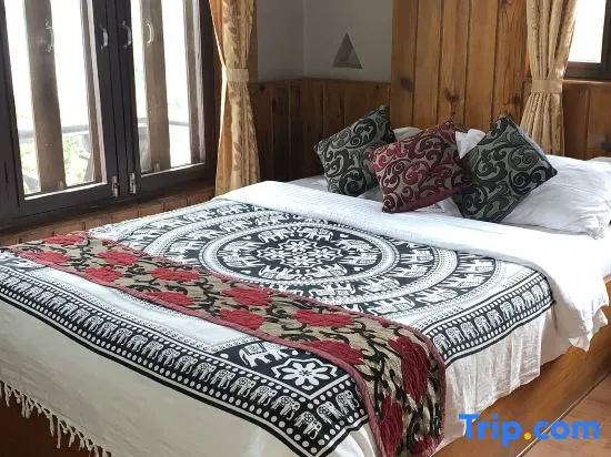 Premium Double room (full double bed)