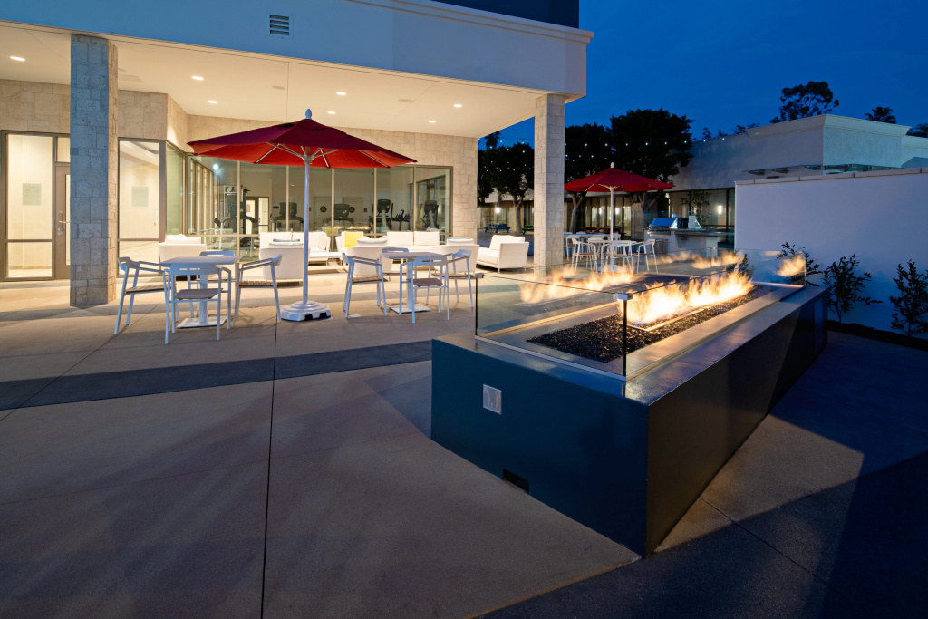 Holiday Inn Long Beach Airport Hotel and Conference Center by IHG - Général
