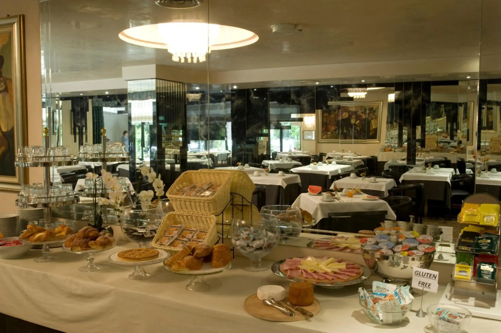 Hotel Leonardo Da Vinci - фото 11