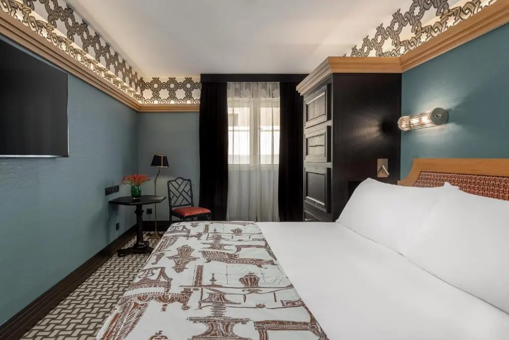 Superior Double room (full double bed)