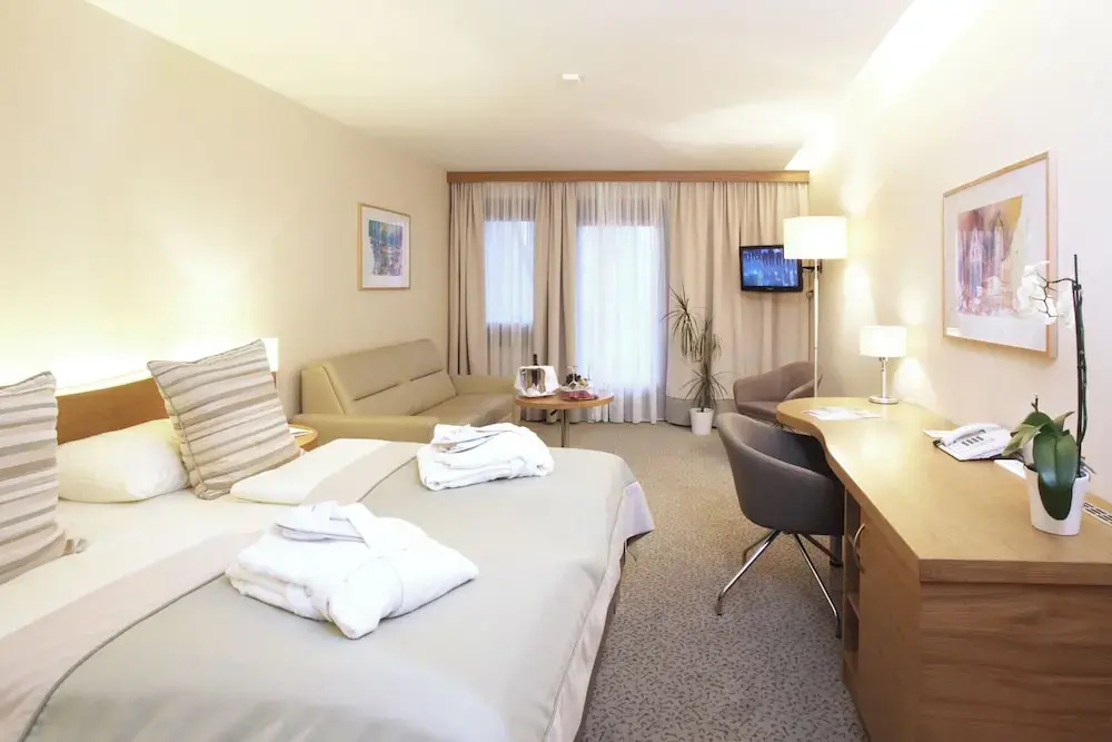 Hotel photo 32