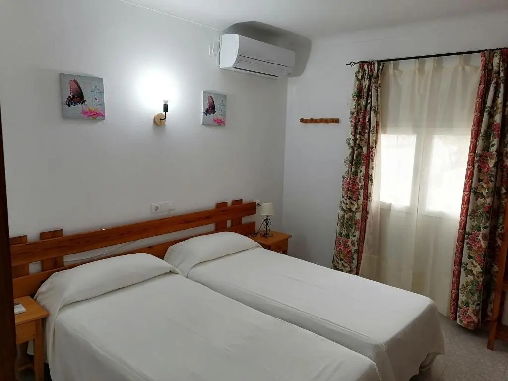Economy Double room (twin beds)