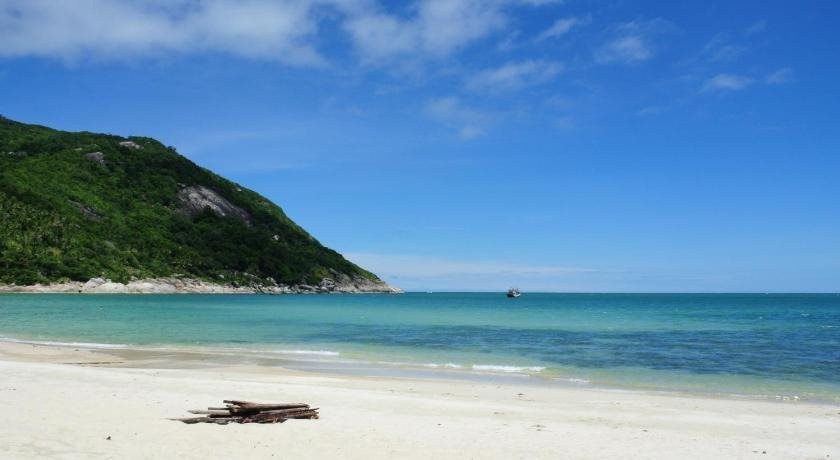 Beach & Waterfront