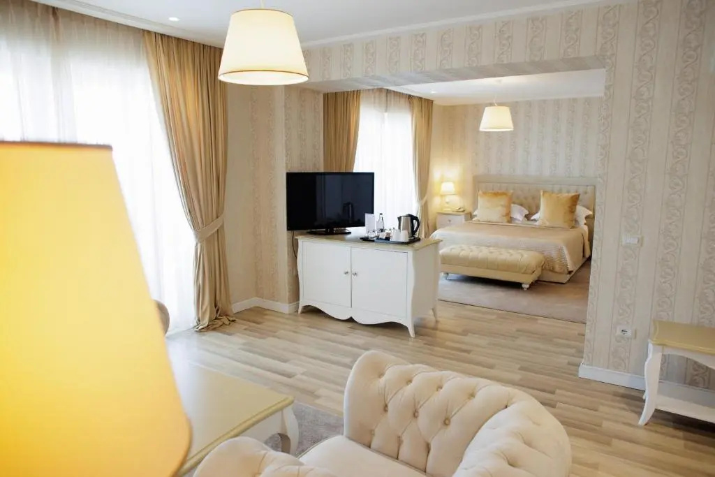 Suite with balcony and with sea view