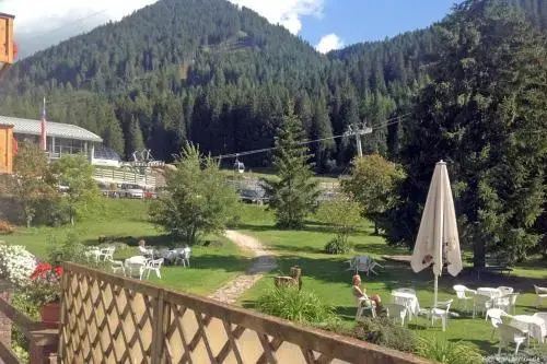 Hotel photo 13