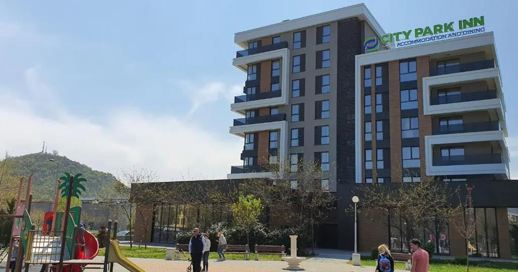 City Park Inn