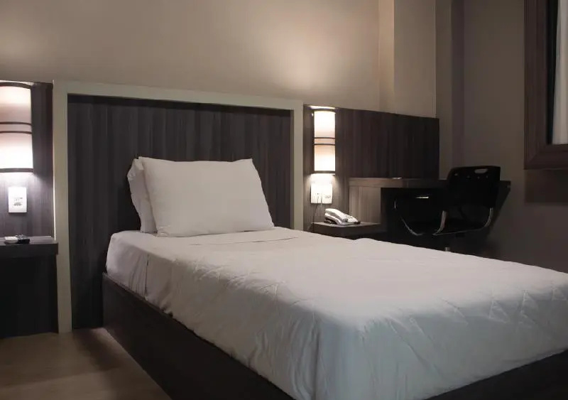 Master Express Dom Pedro II - Chambres
