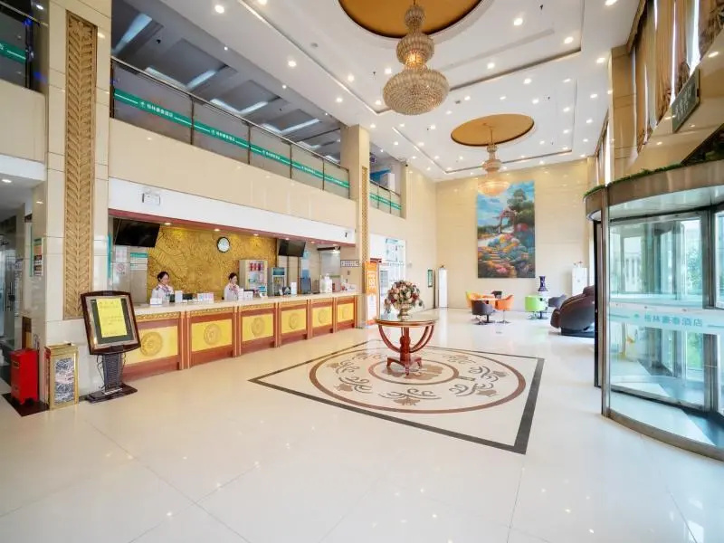 Lobby & Reception