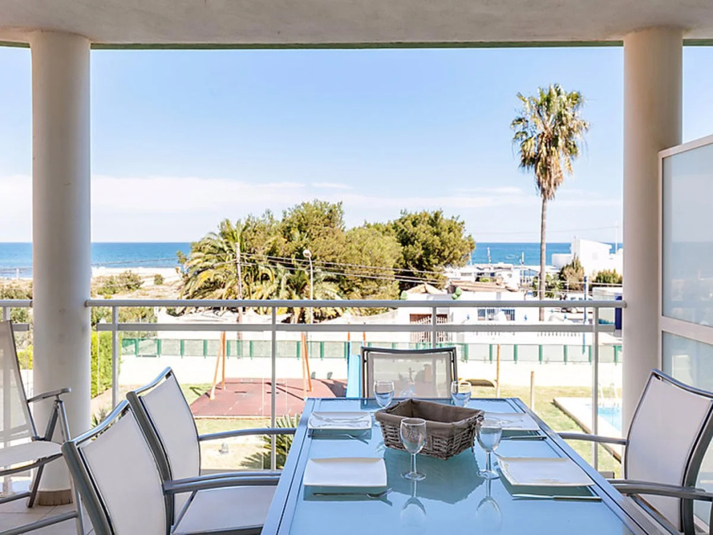 Balcony & Terrace