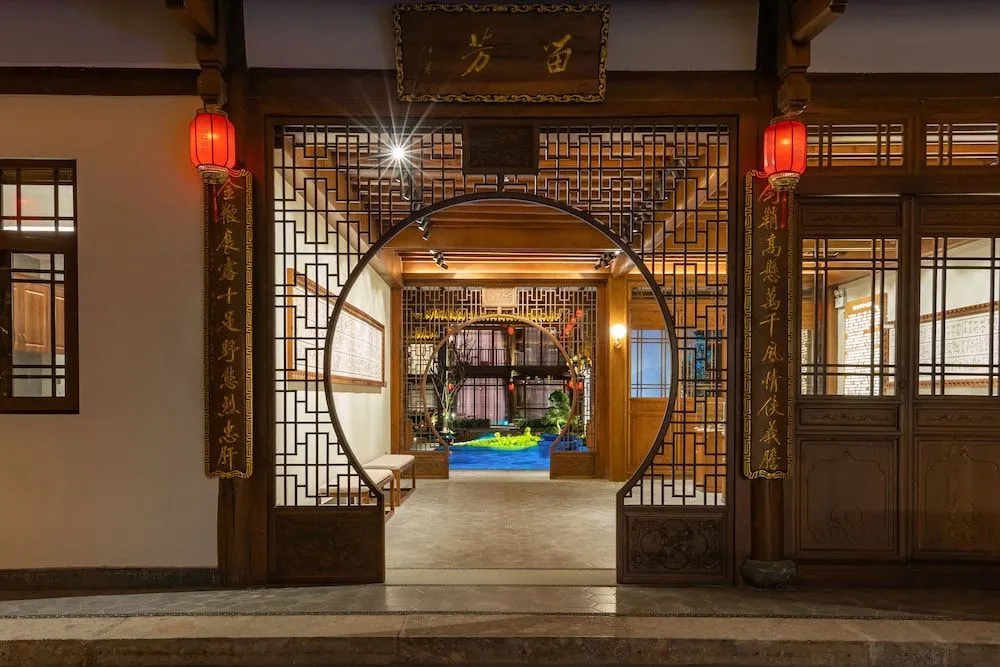 Hotel photo 1