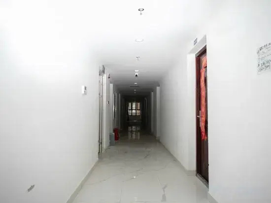 Xiyue Cinema Apartment (Changzhou North Railway Station)