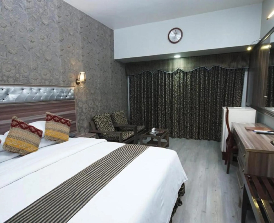 Hotel Faran — 3