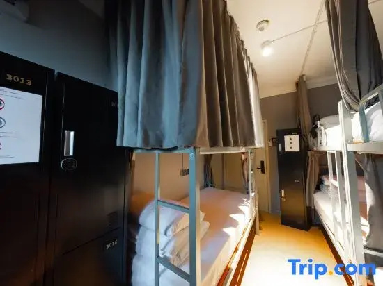 Bed in Dorm (female dorm)