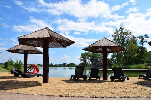 Beach & Waterfront