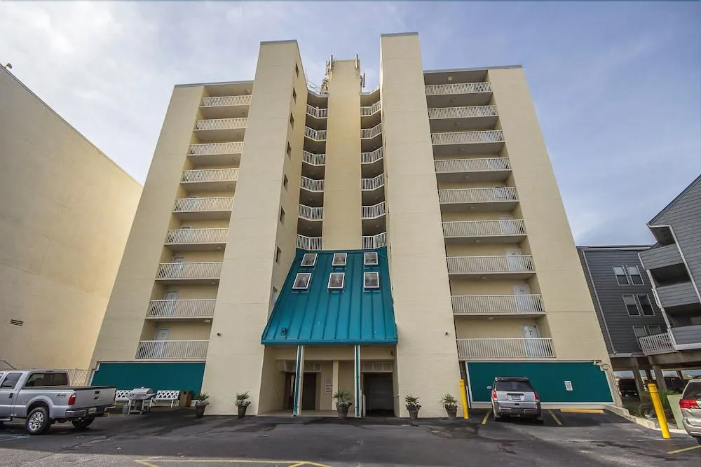 Castaways 5A - 3 Br condo