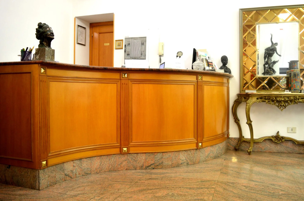 Hotel photo 2