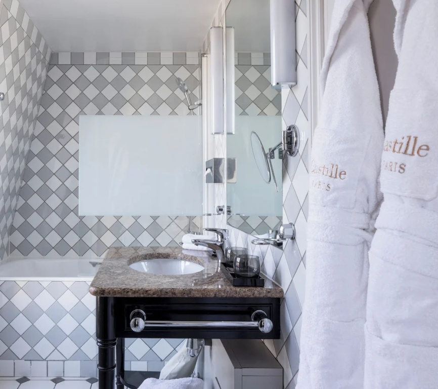 Castille Paris - Starhotels Collezione 36