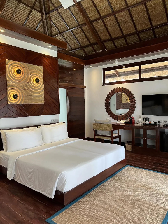 Premier room