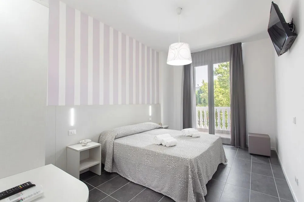 Superior Quadruple room with balcony