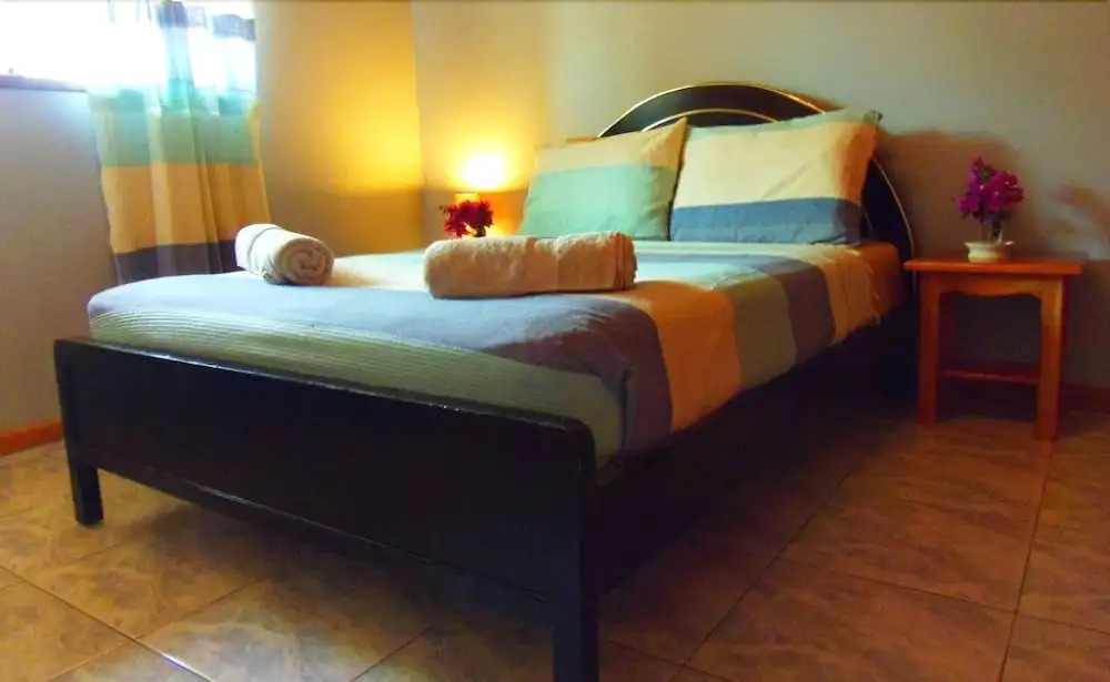 Spacious Casa Ken with Golf Cart