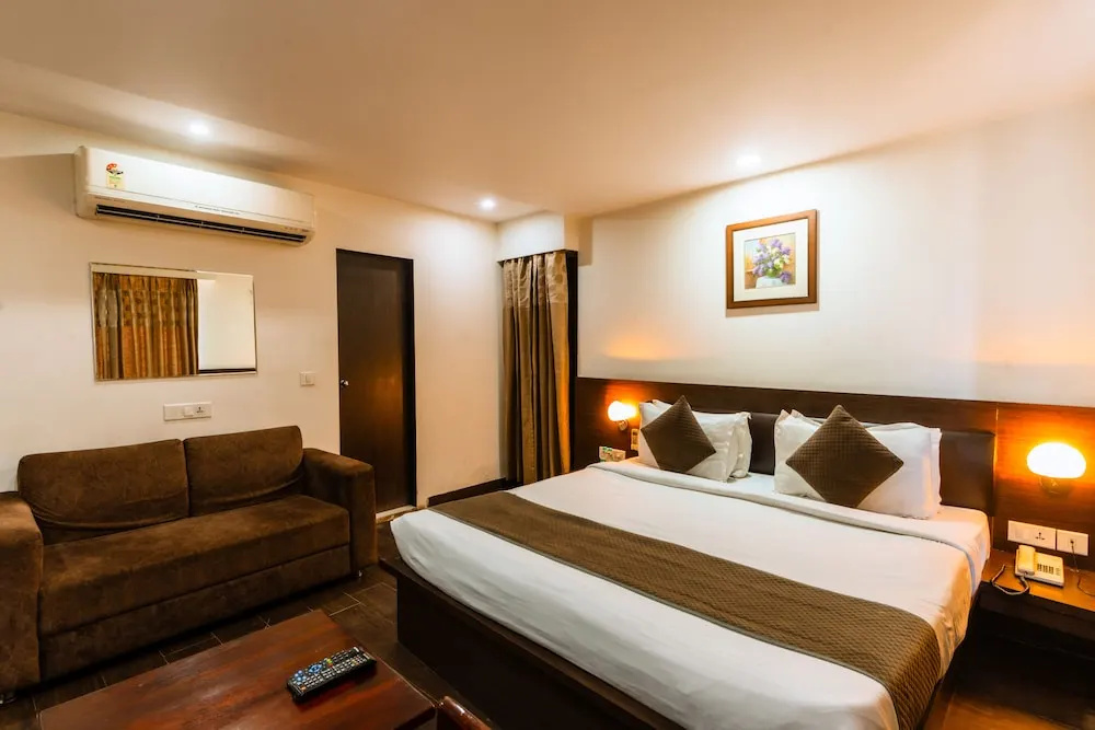 Hotel Krishna by KeyMagics - Chambres