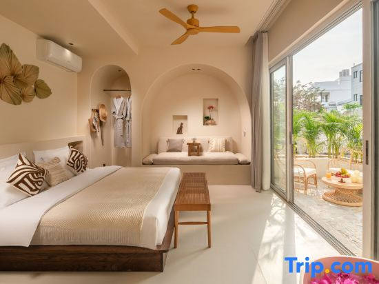 Under the Tree·Sawana CAHWAM Seaview Homestay (Sanya West Island)