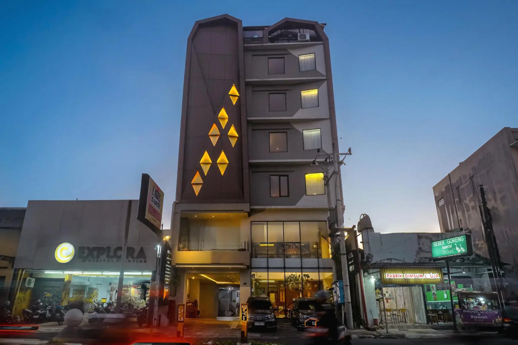 Yellow Star Hotel Gejayan
