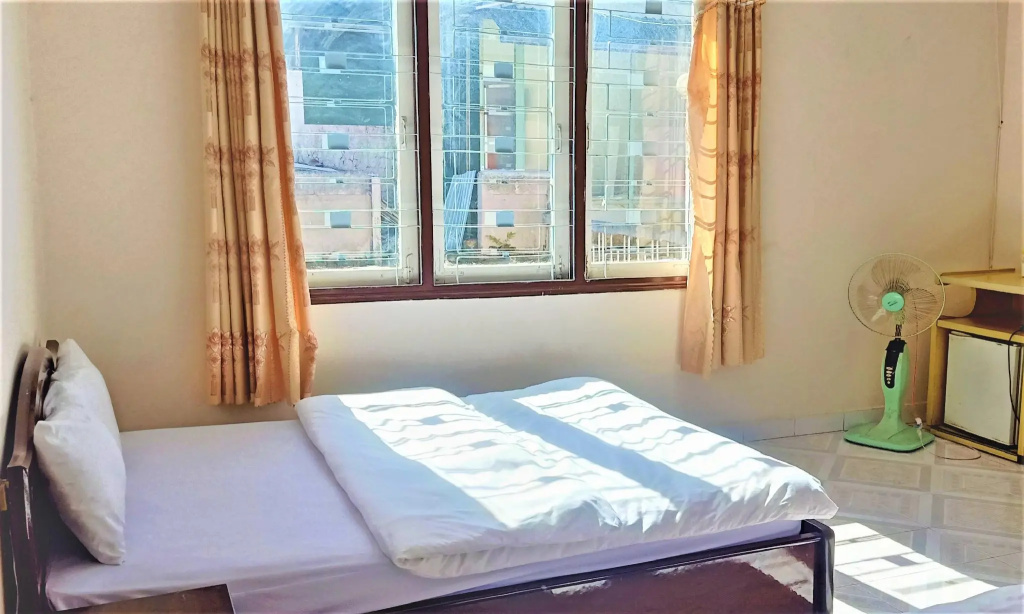 Standard Double room (full double bed)