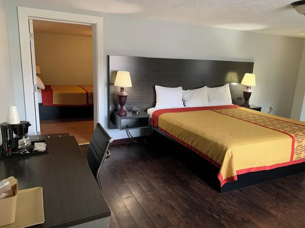 Standard Suite