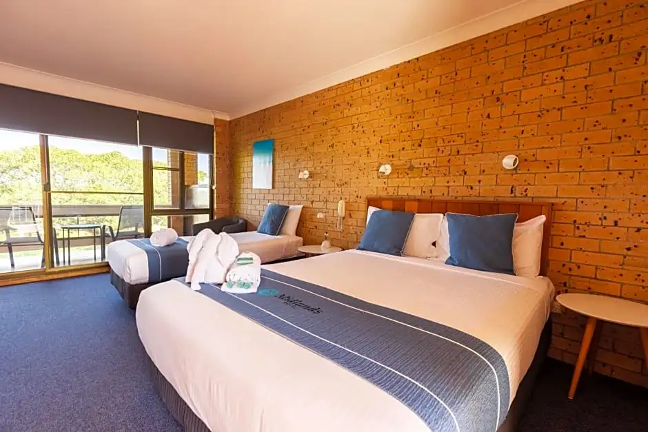 Standard room with balcony and with river view
