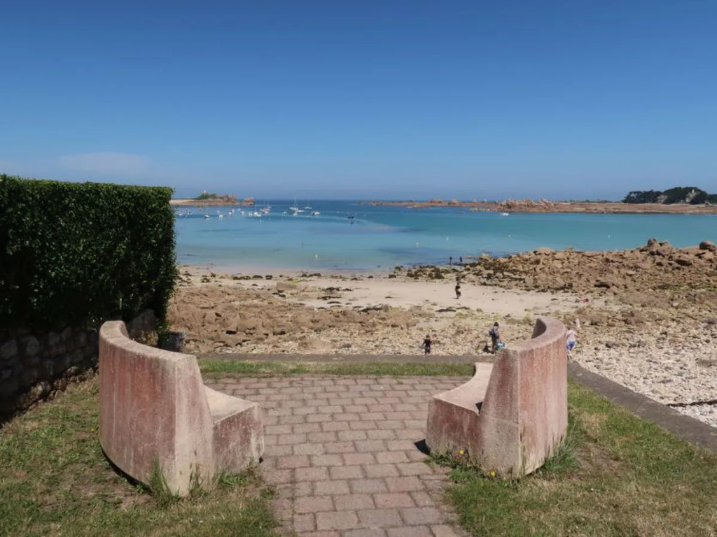 Beach & Waterfront