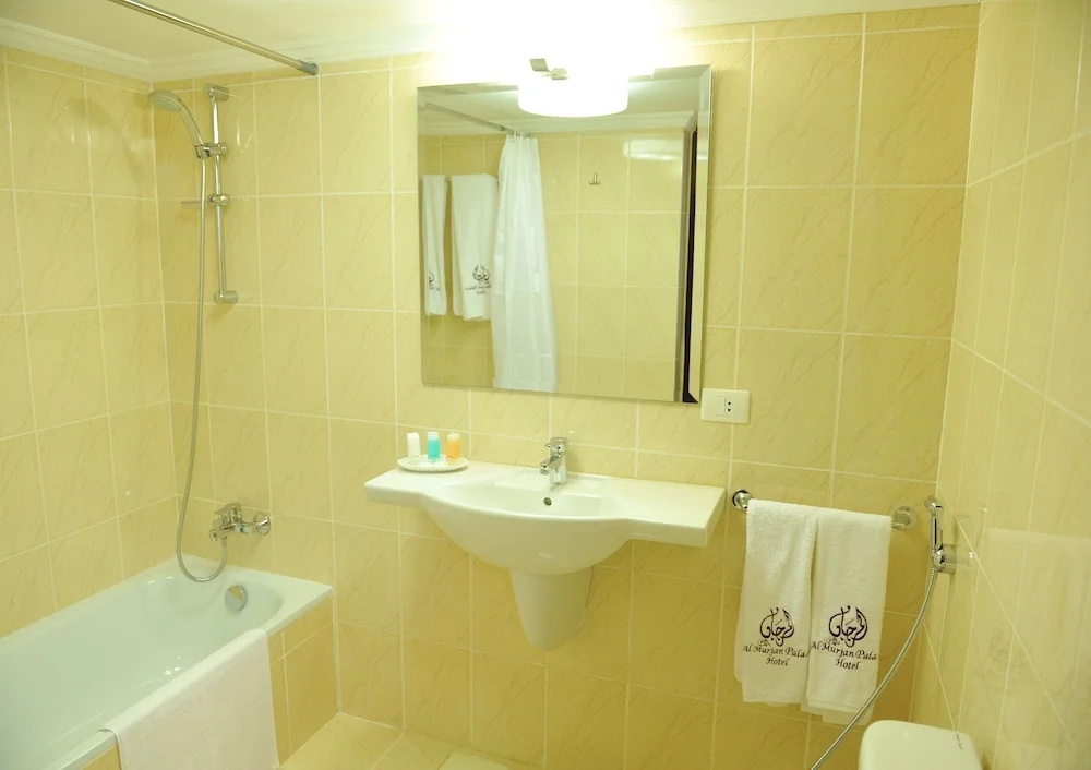 Al Murjan Palace Hotel - Chambres