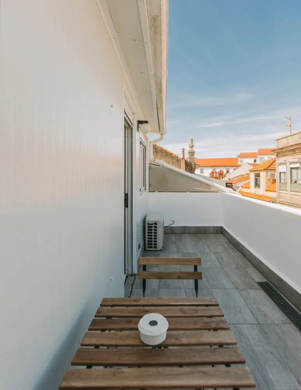 Balcony & Terrace