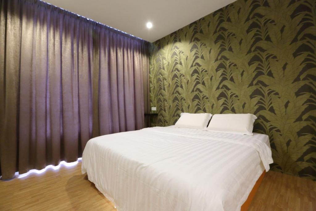 1 Hotel Taman Connaught