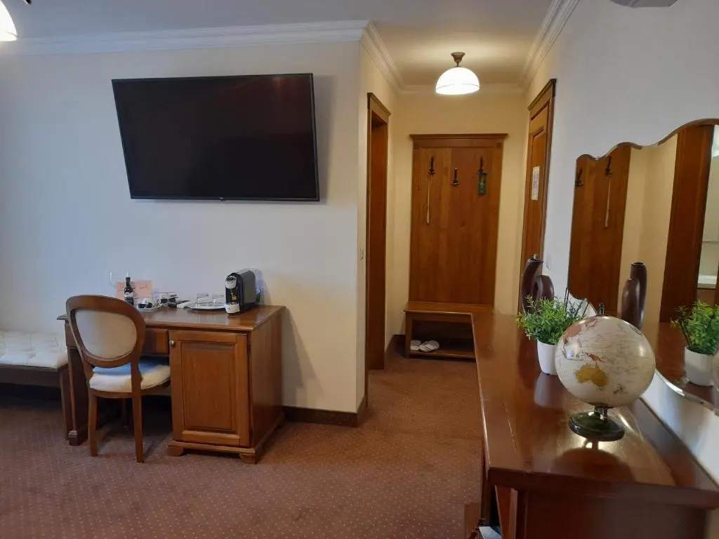Standard Single Apartment