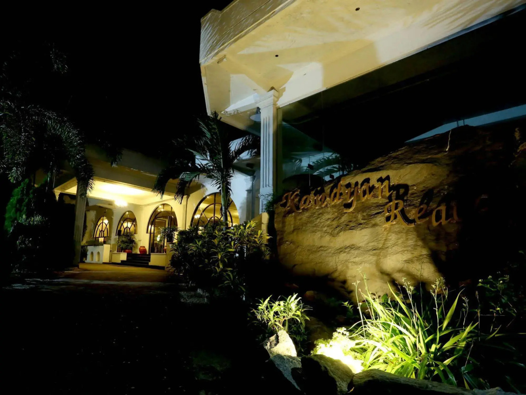 Kandyan Reach Hotel - Général