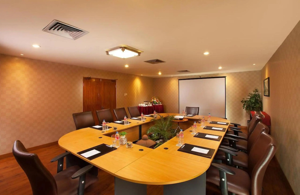 Lion Hotel & Plaza - фото 18