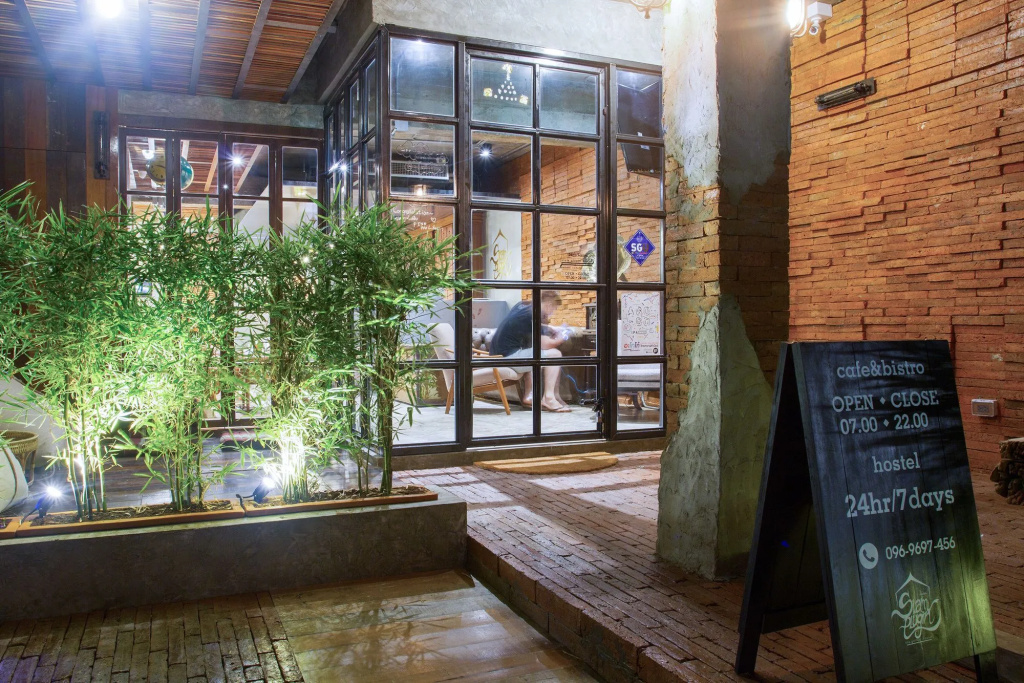 Siam Plug In Hostel — фото