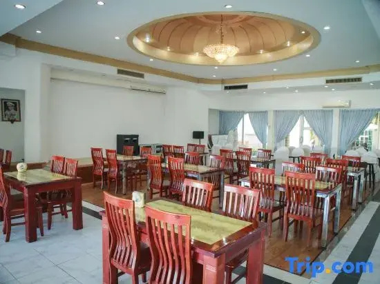 Nattapong grand hotel
