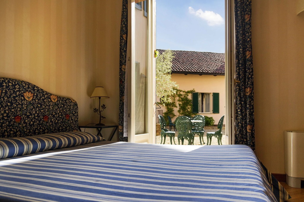 Hotel photo 30