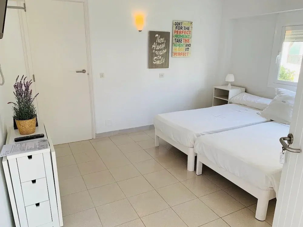Double Studio with balcony (twin beds)