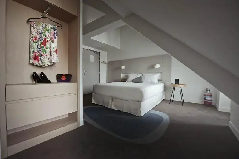 Hôtel Le Marcel - Paris Gare de l'Est 34
