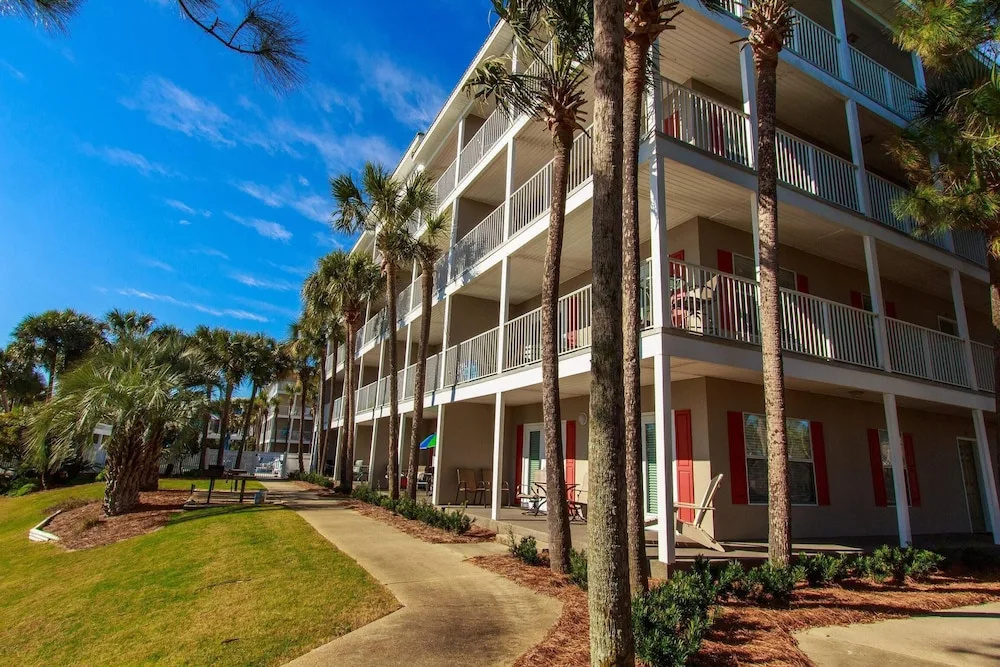 Gulf Place Caribbean 204 by Real Joy