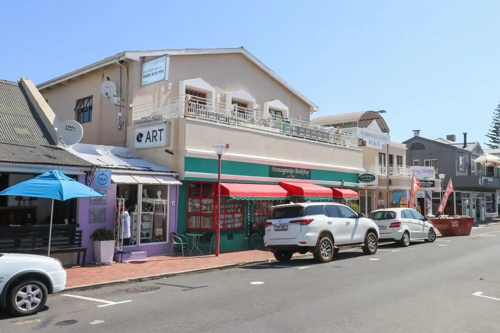 Zzzone Boutique Hostel