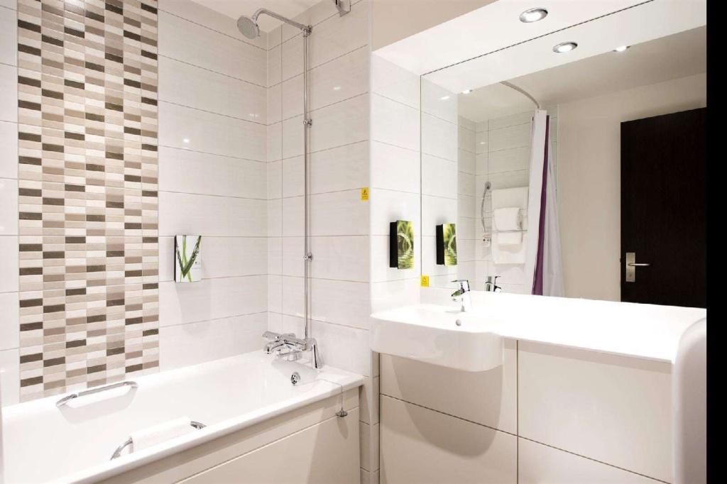 Premier Inn Manchester Salford Media City - Général
