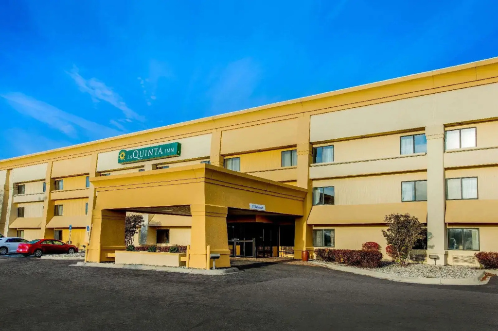 La Quinta Inn Detroit Southgate 1024