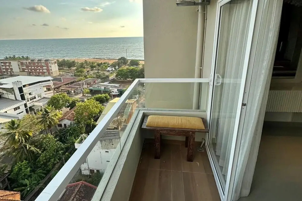 Studio - Sleeps 3 - Pool - Parking - Balcony