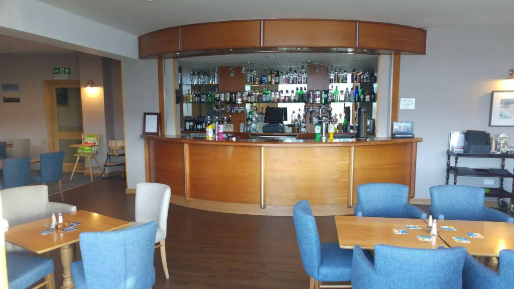 Hotel photo 11
